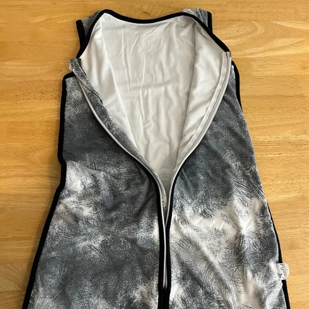 Copper Pearl Canyon Baby Sleep Bag Wearable Blanket Grey White Zip Front